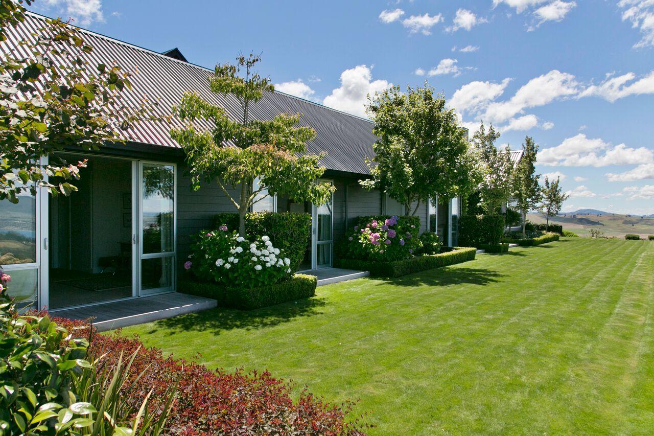 The Lakeview House Taupo Bagian luar foto