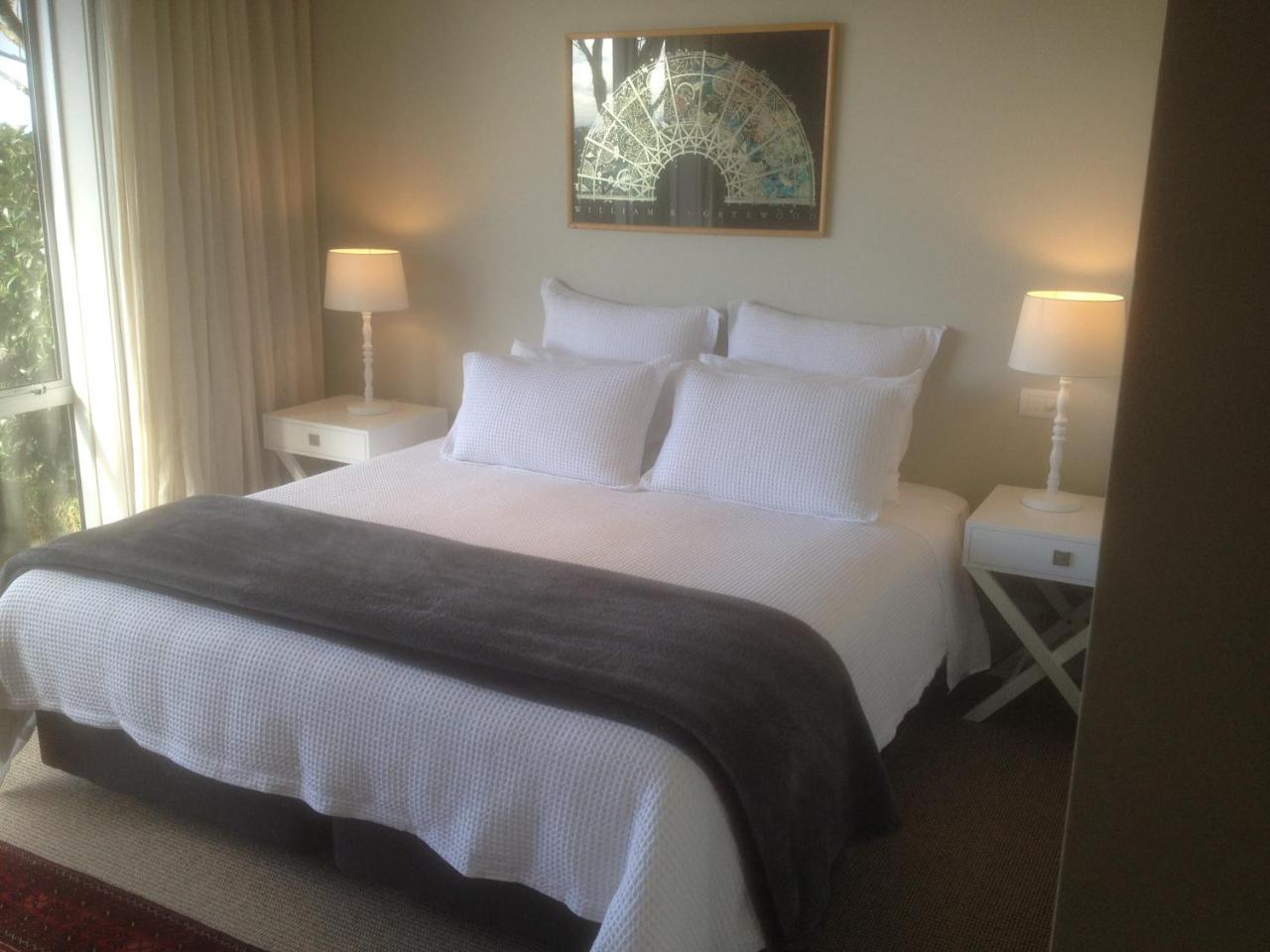 The Lakeview House Taupo Bagian luar foto