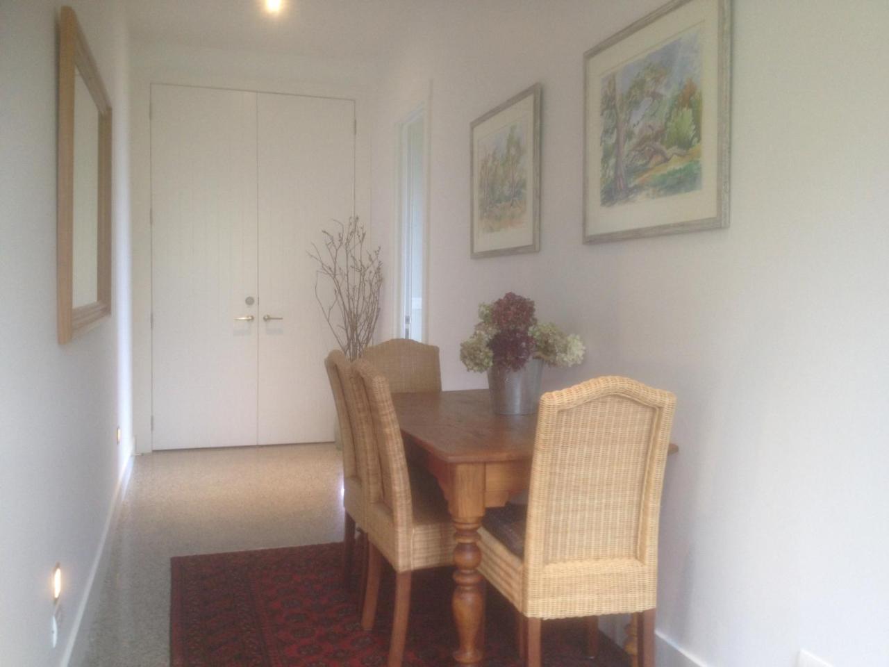 The Lakeview House Taupo Bagian luar foto