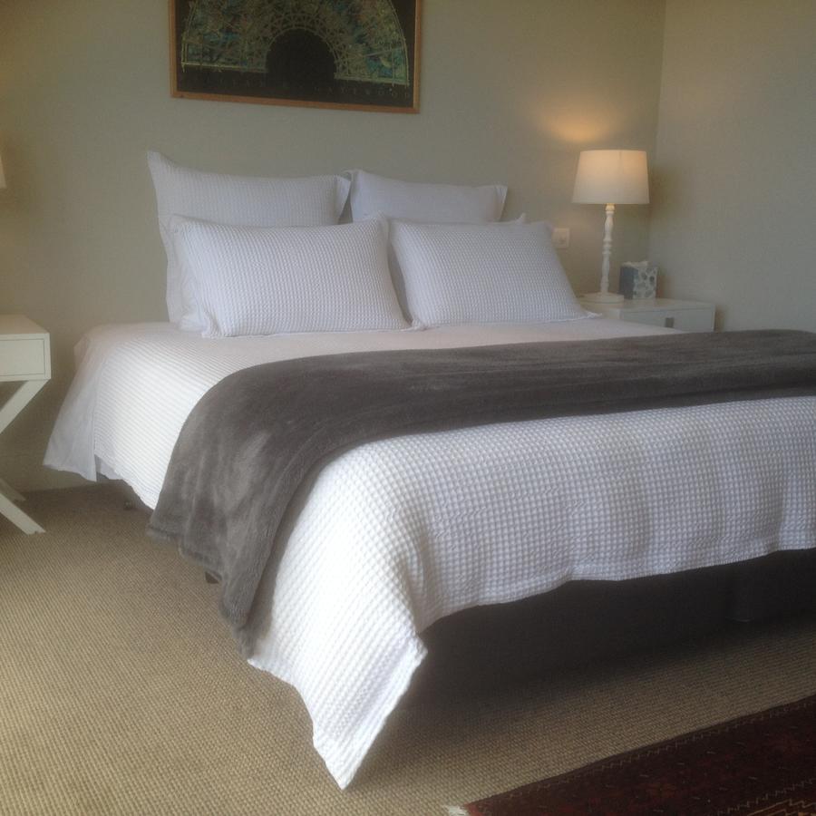 The Lakeview House Taupo Bagian luar foto